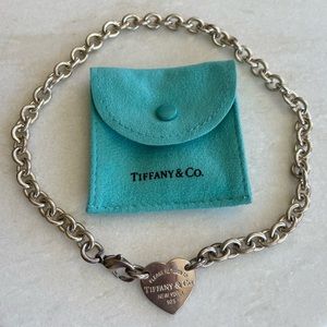 Tiffany & Co please return to Tiffany heart silver choker necklace
